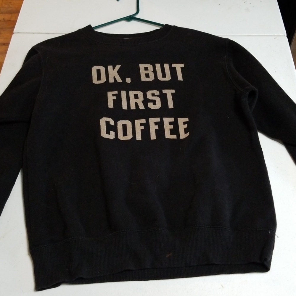 Sweatshirt